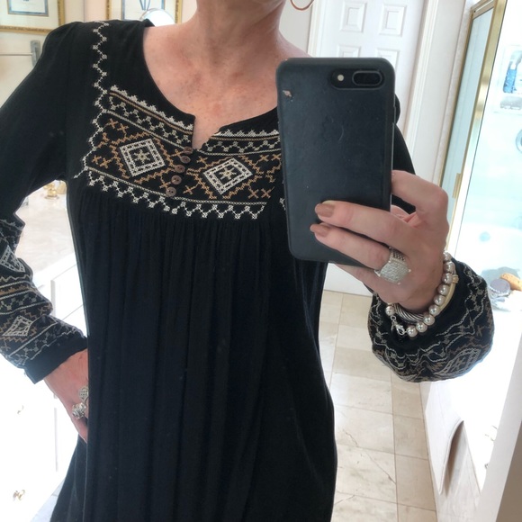 FREE with purchase: Black gauze dress w/ Aztec design embroidery, Sz S - Picture 5 of 8